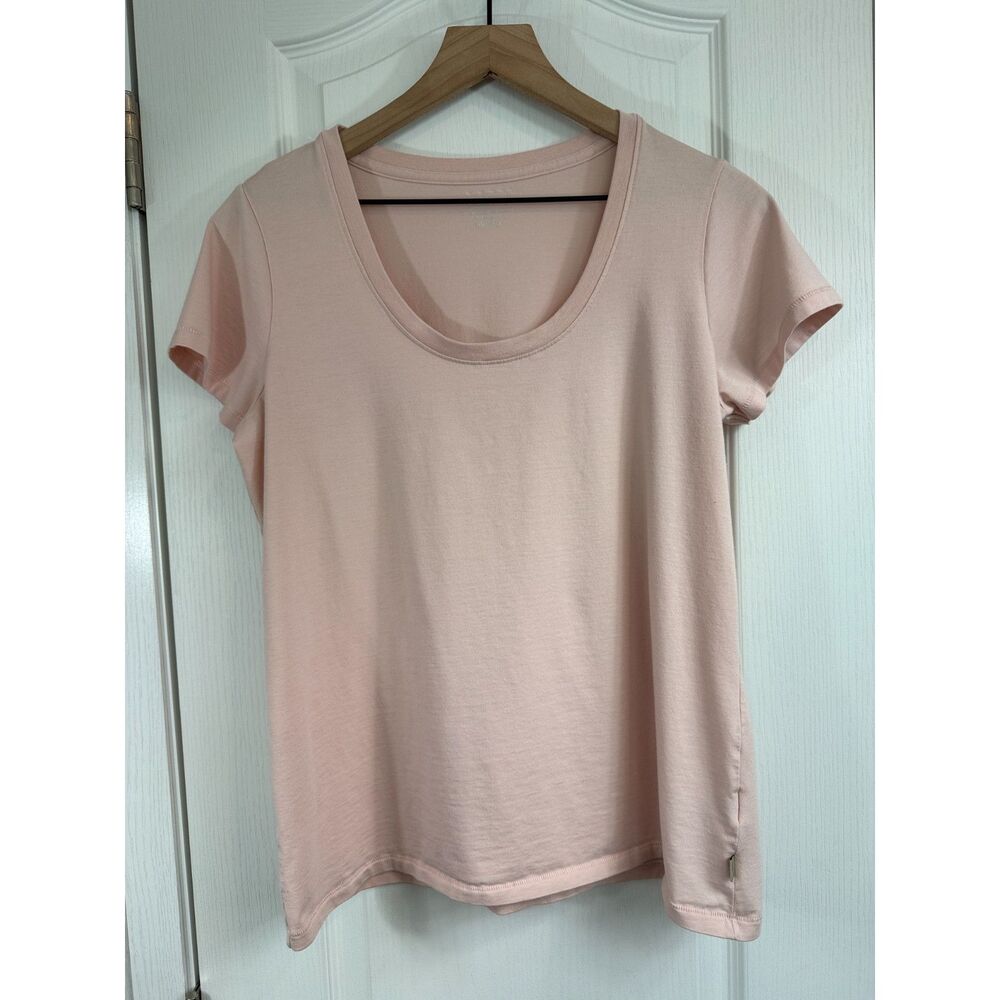 L.L.Bean Women’s M Soft Stretch Supima Blend Scoopneck Tee Pink Short Sleeve